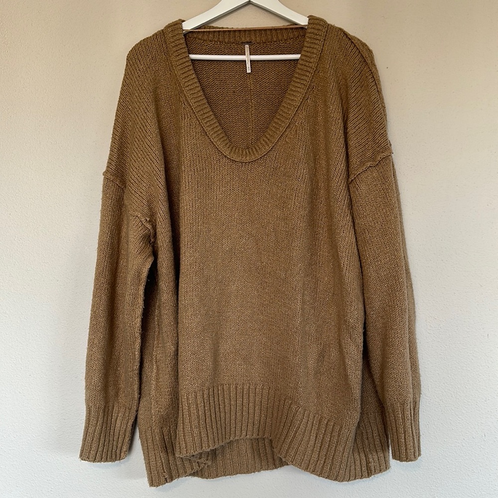 Free People v-neck comfy sweater